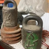 وزنه چدنی قدیمی