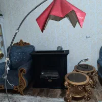 آباژورایستاده