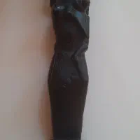 مجسمه آبنوس