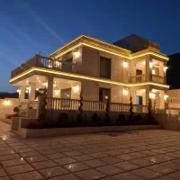 اجرای تمامی بازسازی صفر تا صد ساختمان سرامیک و سنگ