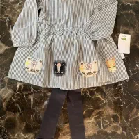 تعدادی لباس حراجی بچه گانه