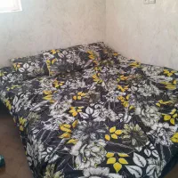 دوتا کفی تخت و تشک تخت دونفره