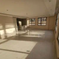 اپارتمان ۱۵۰ متر نبش رز ۲