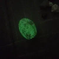 سنگی ب شکل تخم مرغ