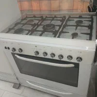 گاز فر  ۵ شعله  کاملا سالم و تمیز   آلتون