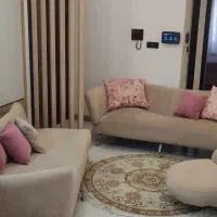 مبل 7نفره، به همراه دوتا صندلی