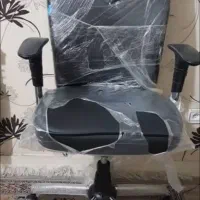 صندلی اداری سهند اصلا استفاده نشده سلفون داره