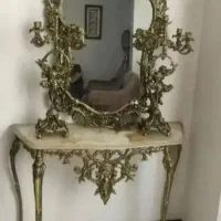 آینه و کنسول