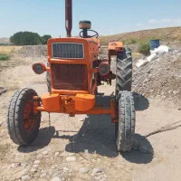 تراکتور رومانی نارنجی