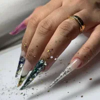 خدمات ناخن