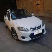 کوییک r سفید مشکی 1401