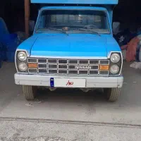 نیسان وانت مدل۸۱