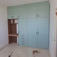 ساخت و نصب کمد دیواری شیک و مدرن با بهترین قیمت