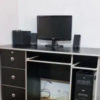 میز کامپیوتر