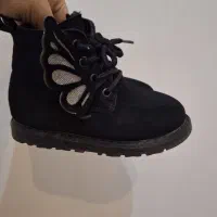 پوتین|کفش و لباس بچه|رشت, ساغری سازان|دیوار