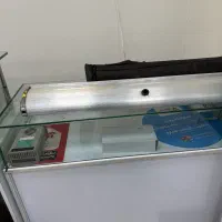 کمد شیشه دار