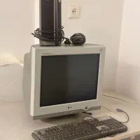 مانیتور LG به همراه کیبورد/ موس/ اسپیکر