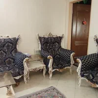 مبل کار کرده تمیز