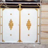 درب اهنی حیاط
