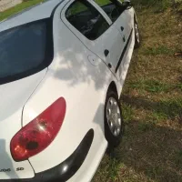خودرو سواری ۲۰۶ sd v8