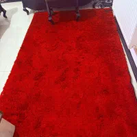 فرش قرمز