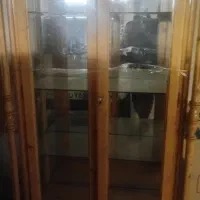 بوفه ویترین  شیشه ای