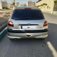 ۲۰۶ فرانسوی ۸۴