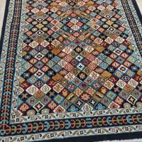 فرش ۴متری کاملا سالم تمیز