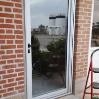 درب و پنجره upvc پو پی وی سی . توری پلیسه ای