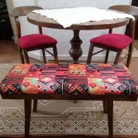 میز گرد و صندلی و کاناپه 4 نفره