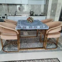 میز نهارخوری چهار نفره