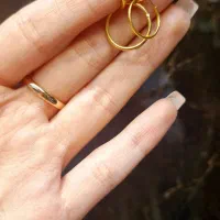 گوشواره حلقه ای هم نوزاد هم بزرگسال