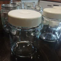 بانکه شیشه ای