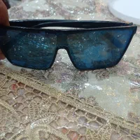 عینک آفتابی زیبا دودی