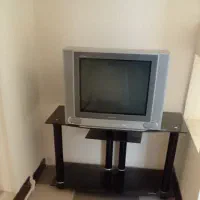 تلوزیون و میزتلوزیون