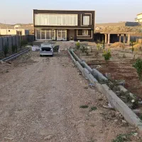 باغشهری دوهزارمترجاده خان زنیان به قلات آب.برق.گاز