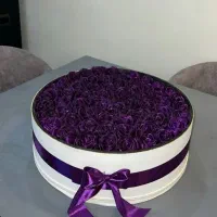 دسته گل و باکس گل روبانی