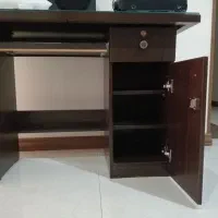میز تحریر کارکرده