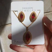 نیم ست گردنبند و گوشواره
