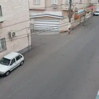 آپارتمان سند تک برگ بر اصلی خیابان