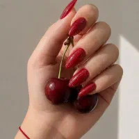 *تخفیف ۵۰ درصدی کاشت ناخن به مدت یک هفته*