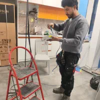 نصب وعیب یابی آیفون تصویری .لوستر .دوربین مداربسته