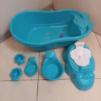 وان حمام کودک .ظرف غذا .اسباب بازی کودک