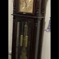 ساعت ایستاده تمیز در حد نو