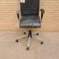 صندلی گردون جک دار