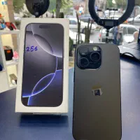 دستگاه iPhone 16 Pro رنگ مشکی مشابه اکبند