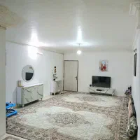 2واحد-در-یک-ساختمان-فروشی-همکف-و-سوم-شیک