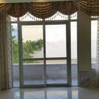 فروش-منزل-حیاطی-دو-طبقه