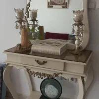 آینه کنسول و شمعدان