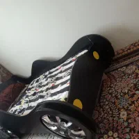 تخت نوجوان